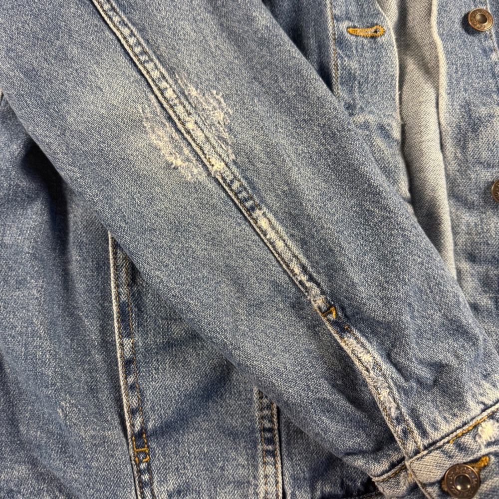 Free People Distressed Oversized Denim Boyfriend Jacket Blue Cotton Small - Picture 7 of 11